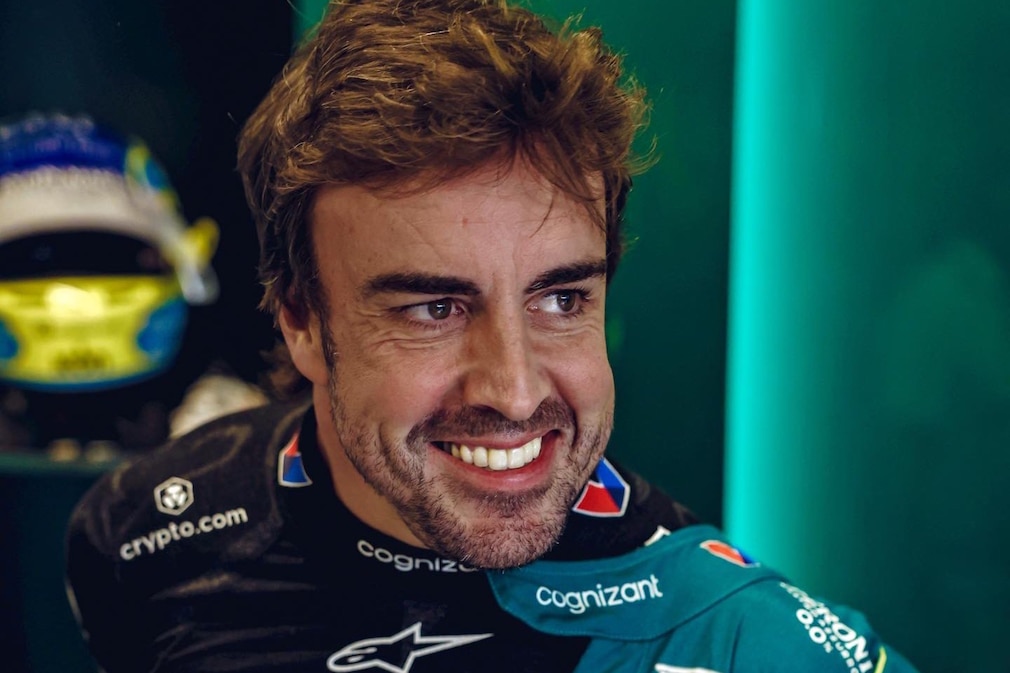 Formel 1 Alonso im Aston Martin WMVierter AUTO BILD