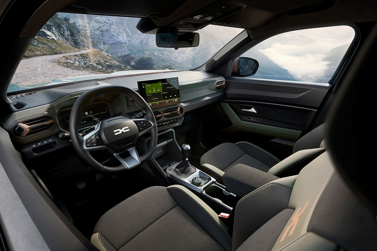 Dacia Duster: Innenraum und Ausstattungslinien, Test, Eigenschaften &  Preise
