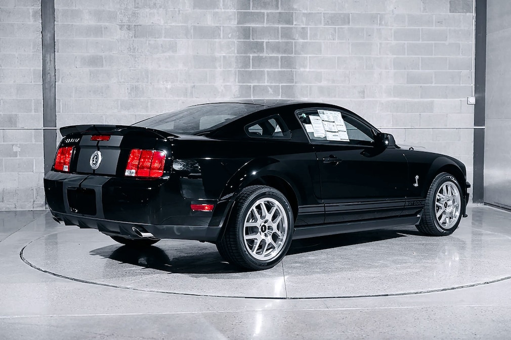 2008 Ford Mustang Shelby GT500 Coupe mit 7 Meilen
