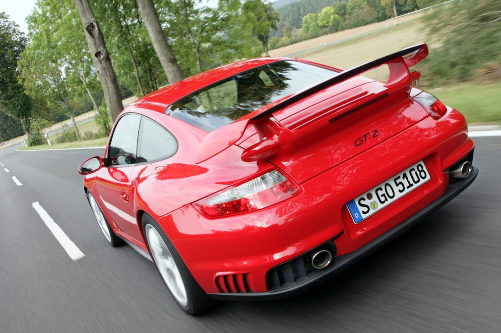 Porsche 911 GT2