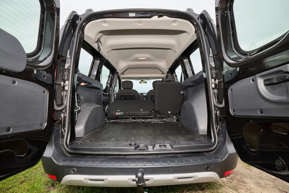 Dacia Dokker Stepway Plus TCe 130 (Baujahr 2020)