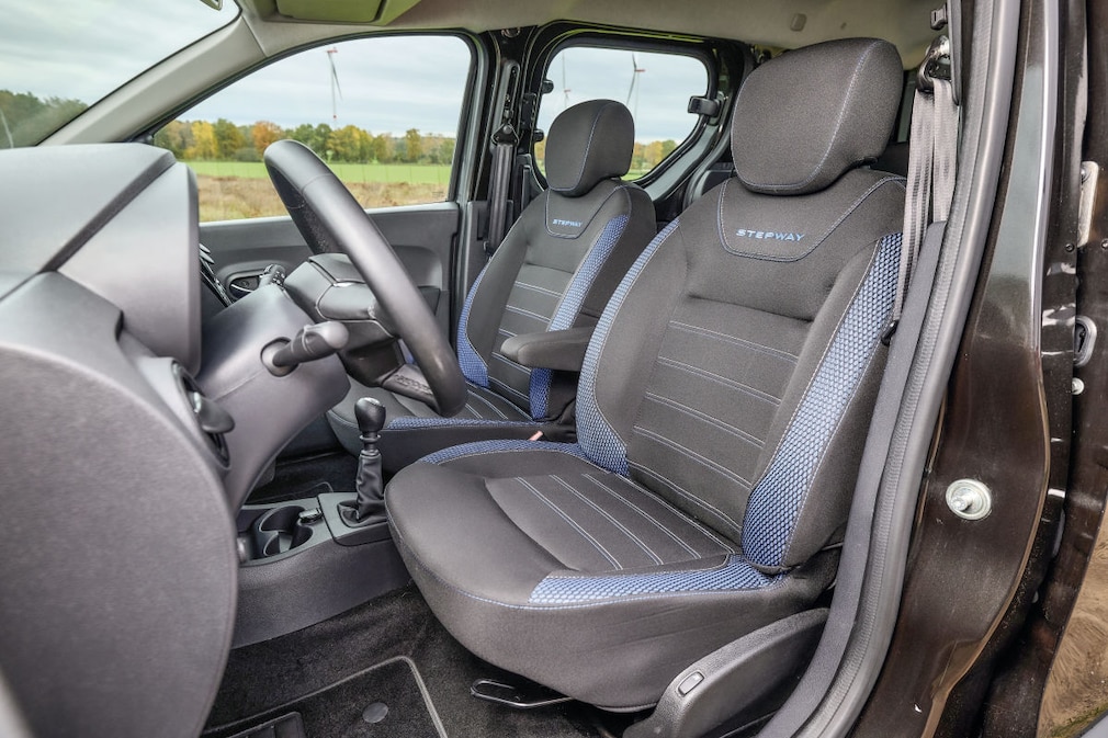 Dacia Dokker Stepway Plus TCe 130 (Baujahr 2020)