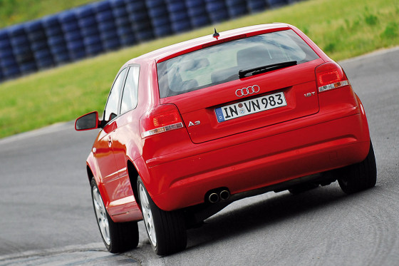 Audi A3: leicht untersteuernd und außerordentlich handlich.