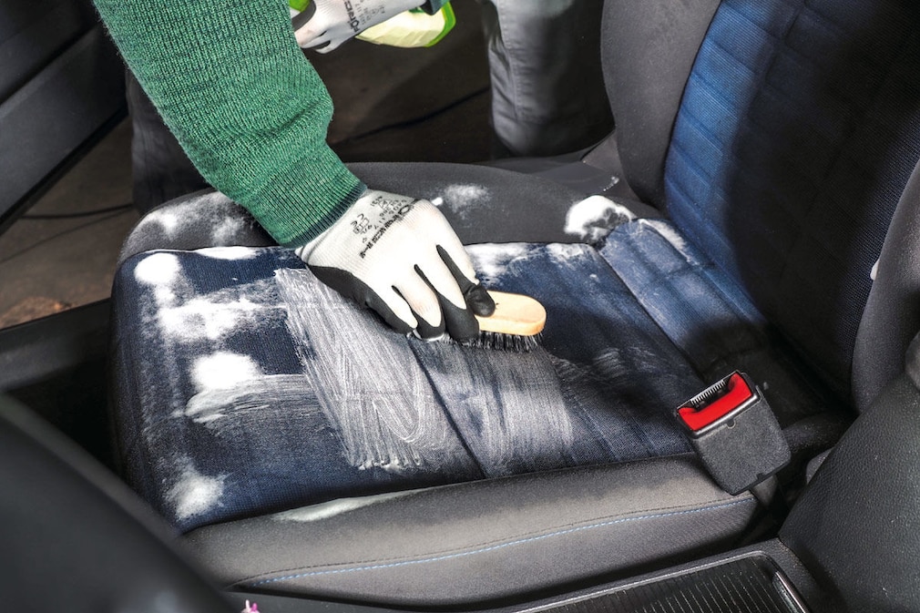 Tipps und Tricks für die Polsterreinigung