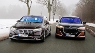 Merceds-AMG EQS 53  BMW i7 M70 xDrive