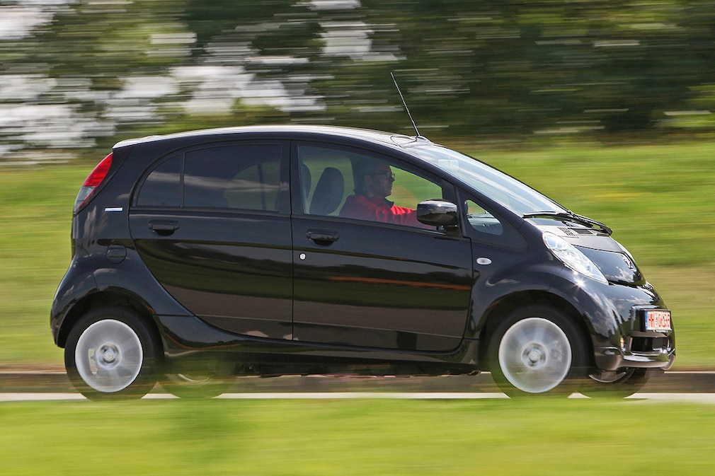 Peugeot iOn