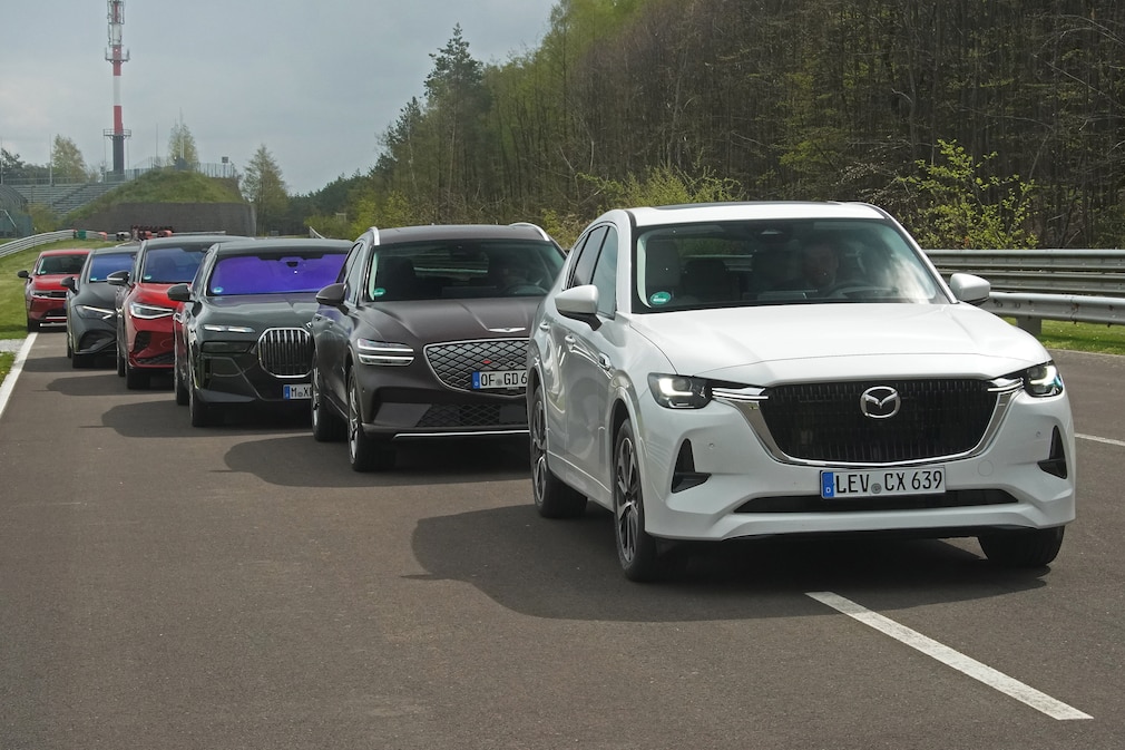 BMW i7 Genesis GV70 Mazda CX-60 Mercedes EQE Opel Astra VW ID.5 GTX