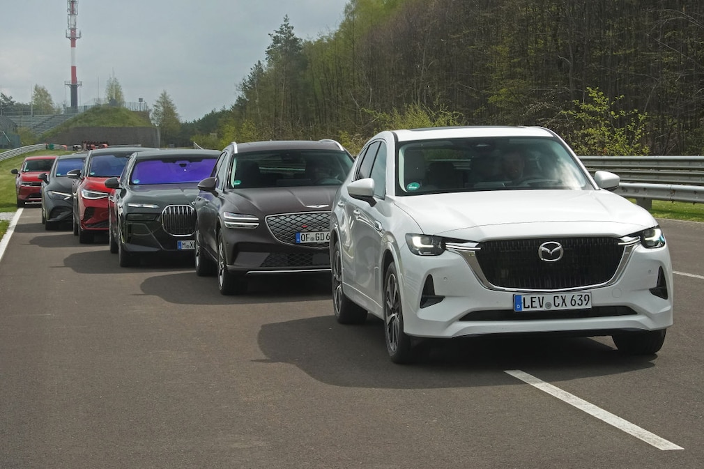 BMW i7 Genesis GV70 Mazda CX-60 Mercedes EQE Opel Astra VW ID.5 GTX