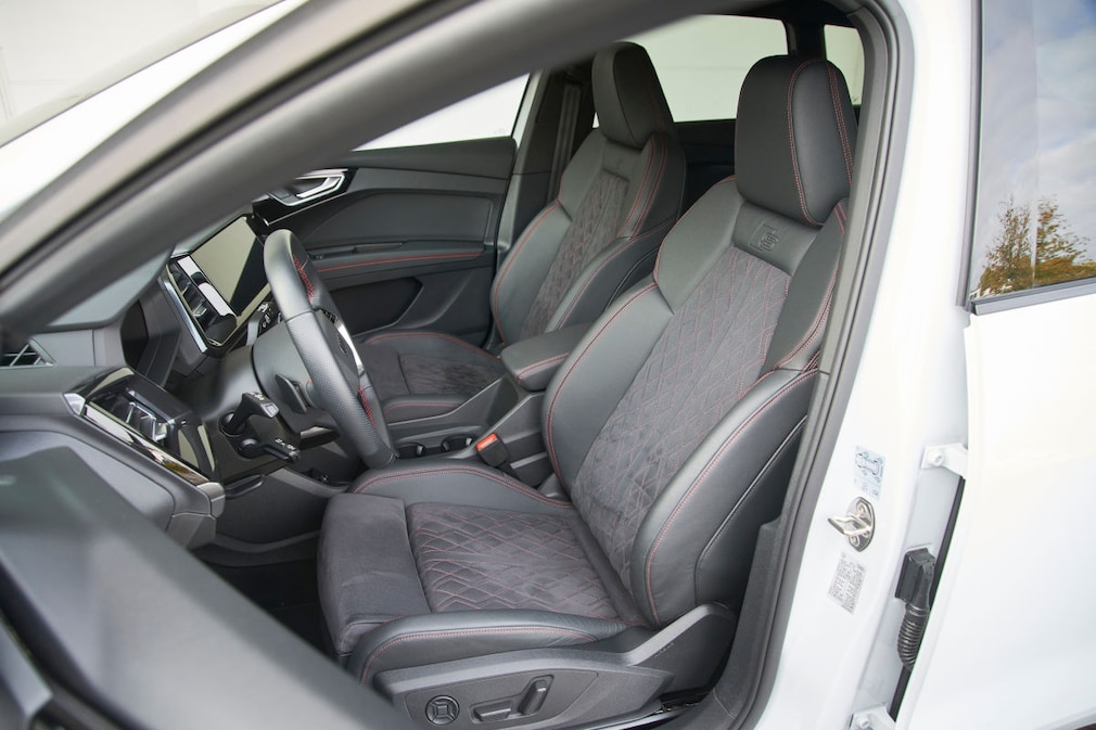 Audi Q4 50 e-tron quattro