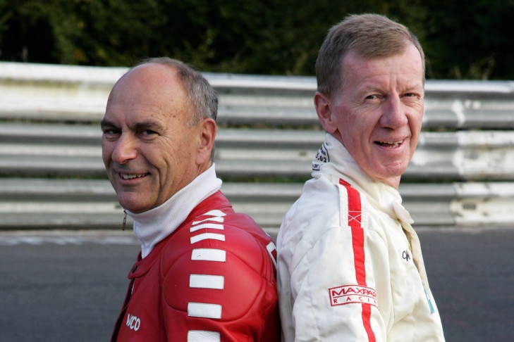 Porsche 911 GT2 gegen Honda CBR 1000 RR