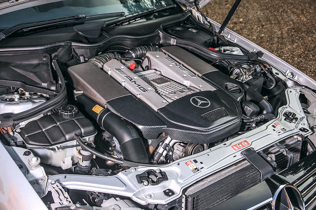 Mercedes CLK DTM AMG