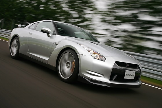 Nissan GT-R