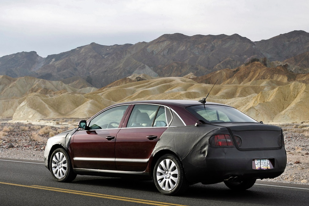 Erlkönig Skoda Superb