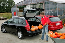 Kia ceed Sporty Wagon gegen VW Golf Variant 1.4 TSI
