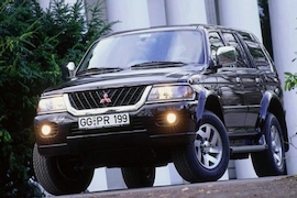 Mitsubishi Pajero Sport V6 GLS
