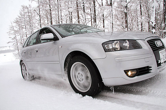 Die Traktionsmessung bestätigt die grundsätzliche Überlegenheit der H-Reifen im Schnee.