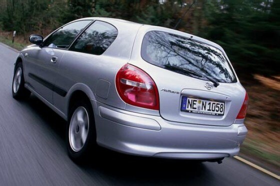 Nissan Almera 1.8 Elegance Nissan Almera 1.8 Elegance