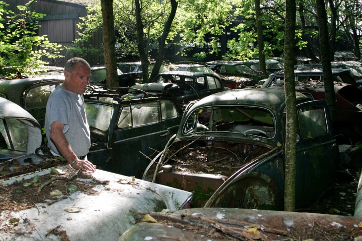 Autofriedhof Schrottplatz Kaufdorf Schweiz