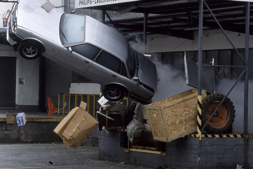 Actionszene aus der Fernsehserie Alarm fuer Cobra 11