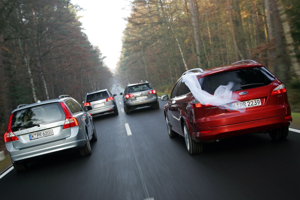 Ford Mondeo Turnier 2.0 TDCI DPF, Ford Mondeo Turnier 2.0 TDCI DPF, Volvo V70 2.4 D, VW Passat 2.0 TDI Variant