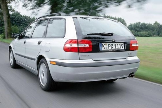 Volvo V40 2.0 T Volvo V40 2.0 T