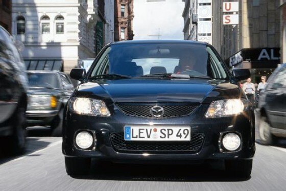 Mazda 323 F 2.0 Sportive Mazda 323 F 2.0 Sportive