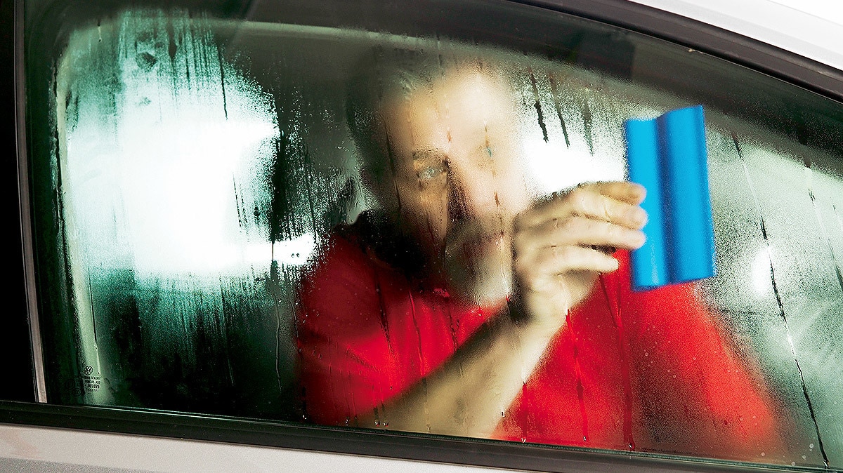 Mit Gummimatten und Klimaanlage gegen Feuchtigkeit im Auto