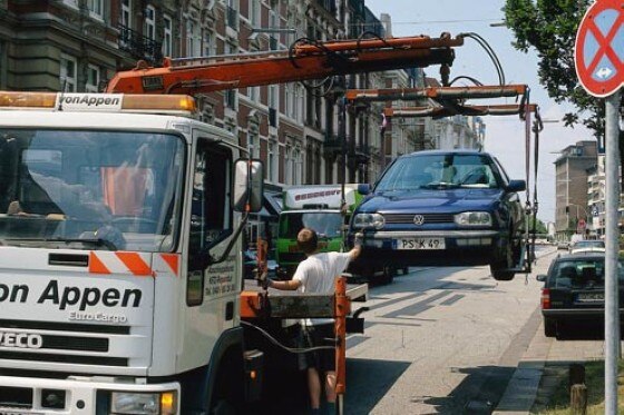 Beschädigungen durch Abschleppwagen Beschädigungen durch Abschleppwagen