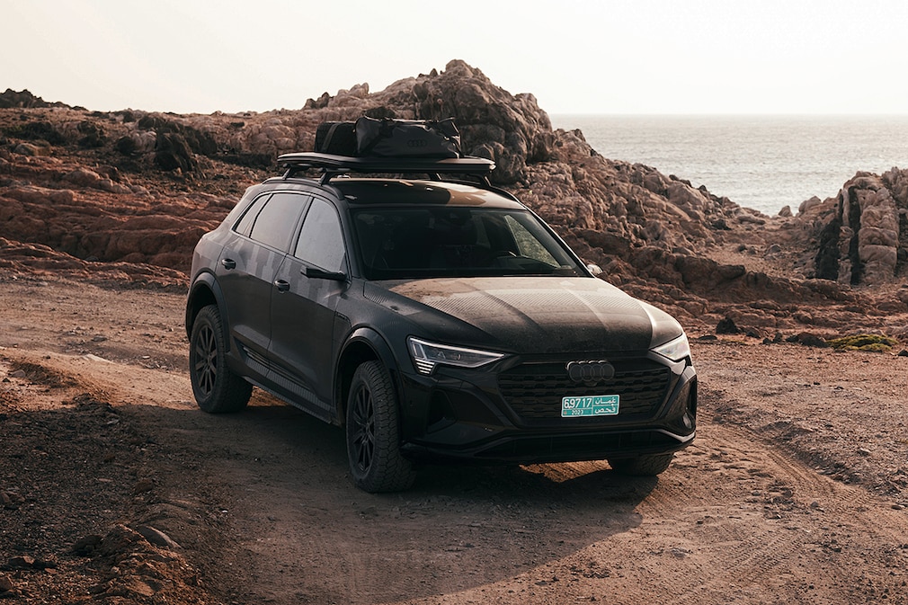 Audi Q8 e-tron Dakar edition