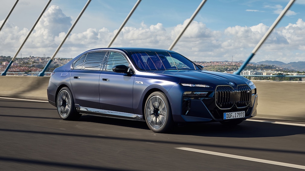 BMW erreicht mit Luxusautos und E-Modellen Verkaufshoch - AUTO BILD