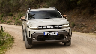 Dacia Duster Hybrid