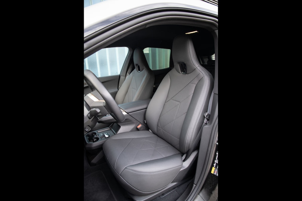 BMW iX xDrive50