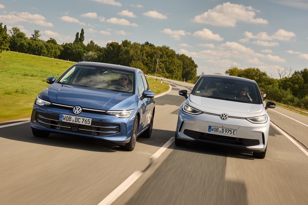 VW Golf 1.5 eTSI   VW ID.3 Pro 59 kWh