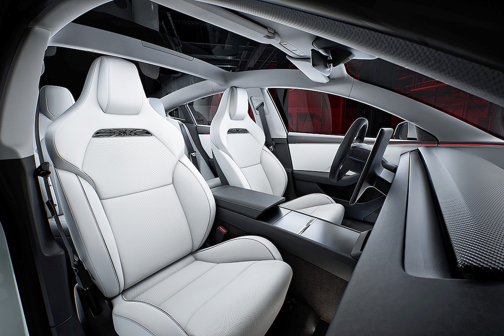 Tesla Model 3 Performance