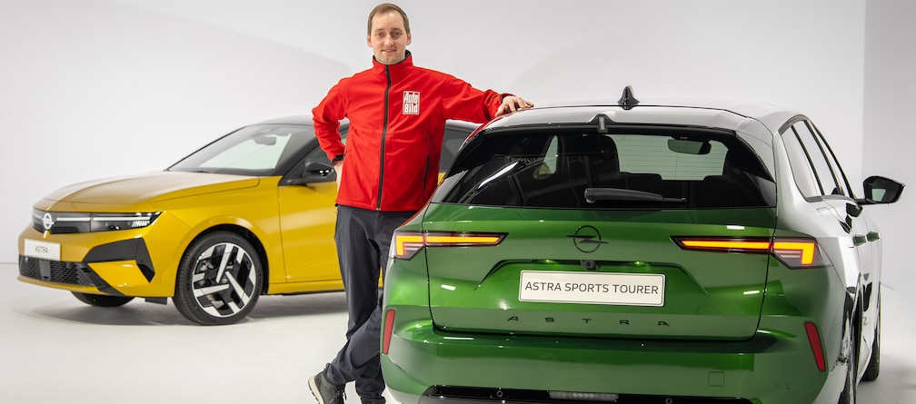 Opel Astra Facelift Limousine und Sports Tourer