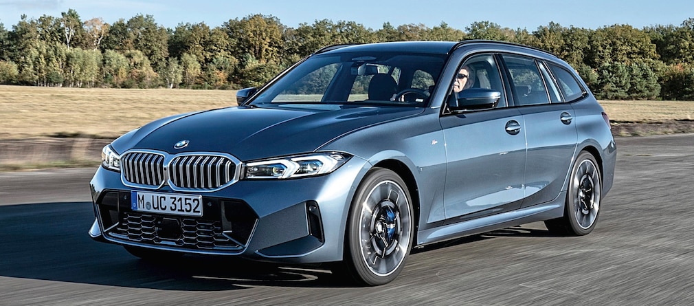 BMW 330i xDrive Touring