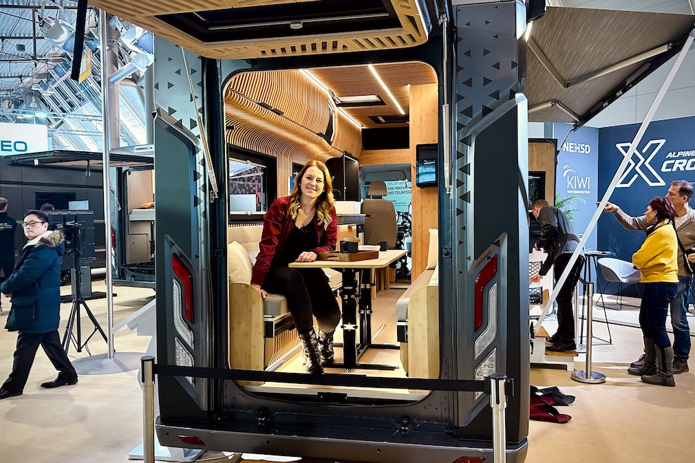 Alpine Cross Cabin Signature