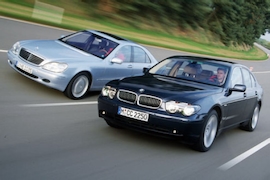 BMW 745i gegen Mercedes S 500