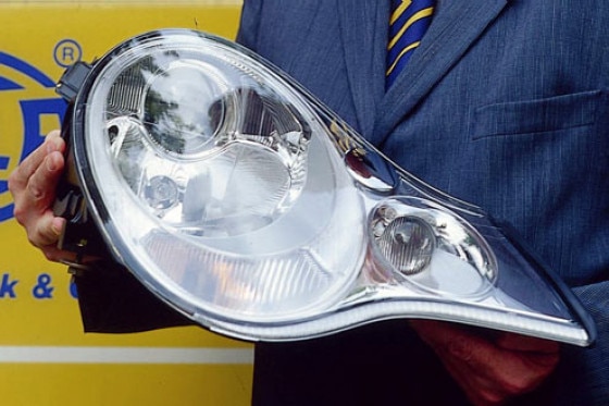 Serie: Produktion von Autoteilen Serie: Produktion von Autoteilen
