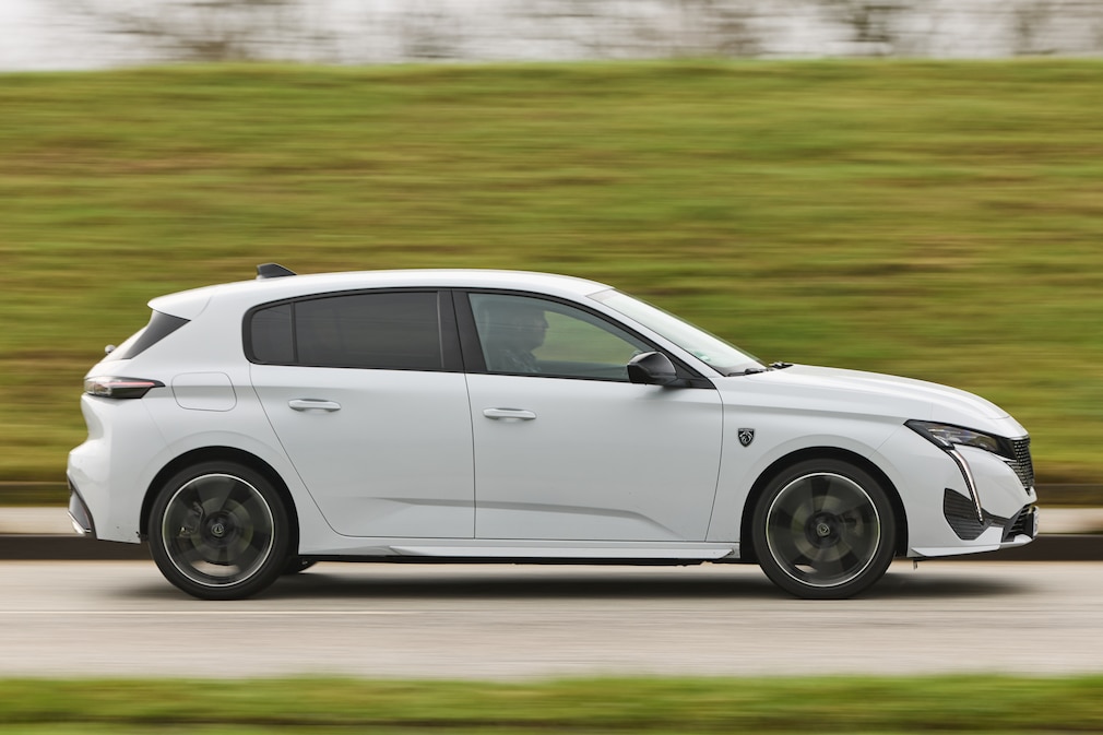 Peugeot E-308 156