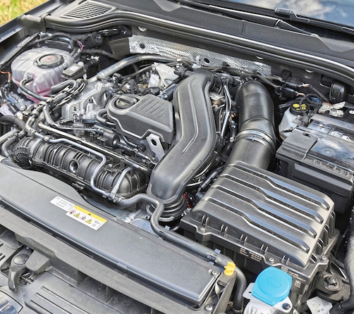 VW Golf 1.5 eTSI