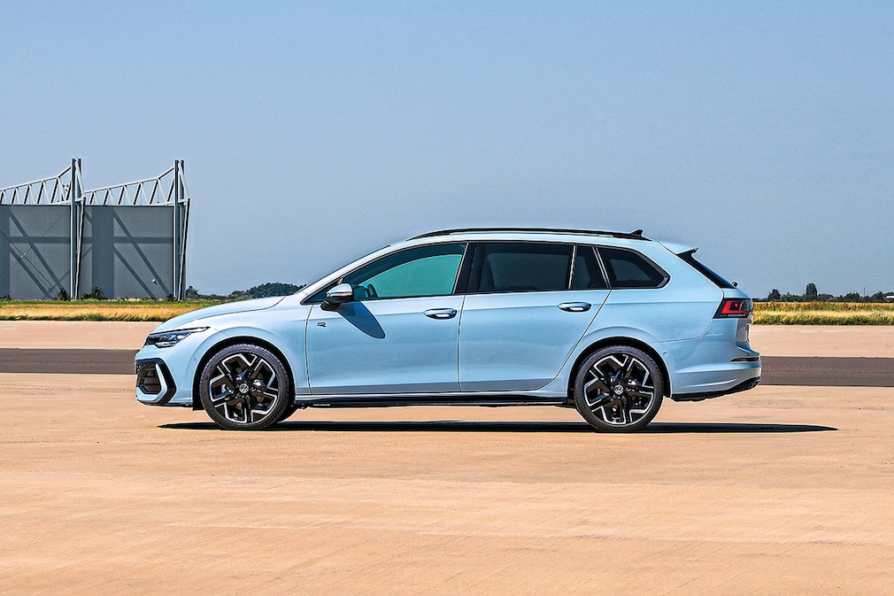 VW Golf 8 Variant Facelift