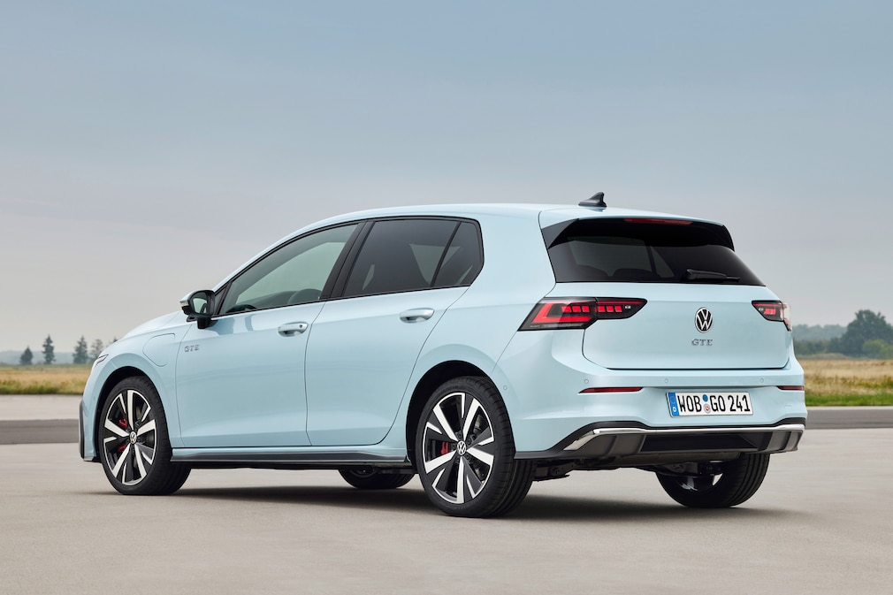 VW Golf 8 GTE Facelift