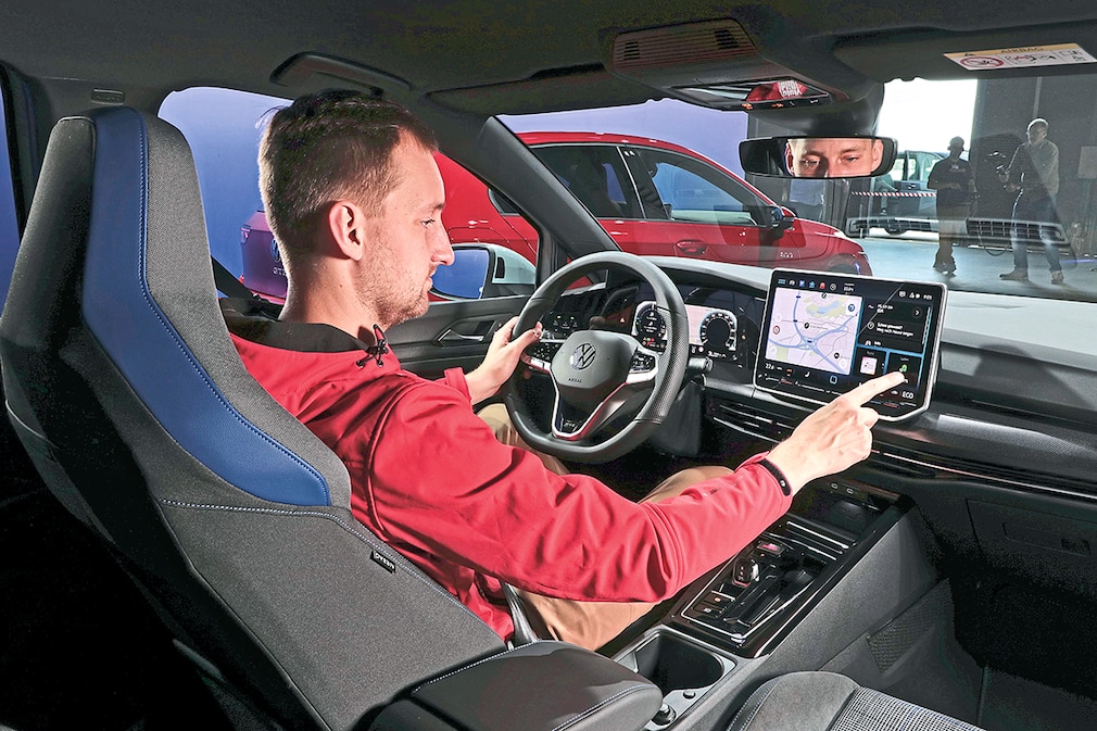 VW Golf 8 GTE Facelift