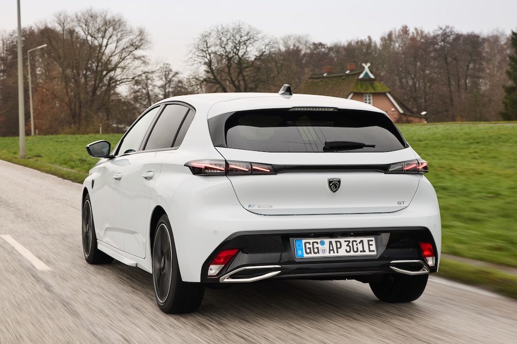 Peugeot E-308 156