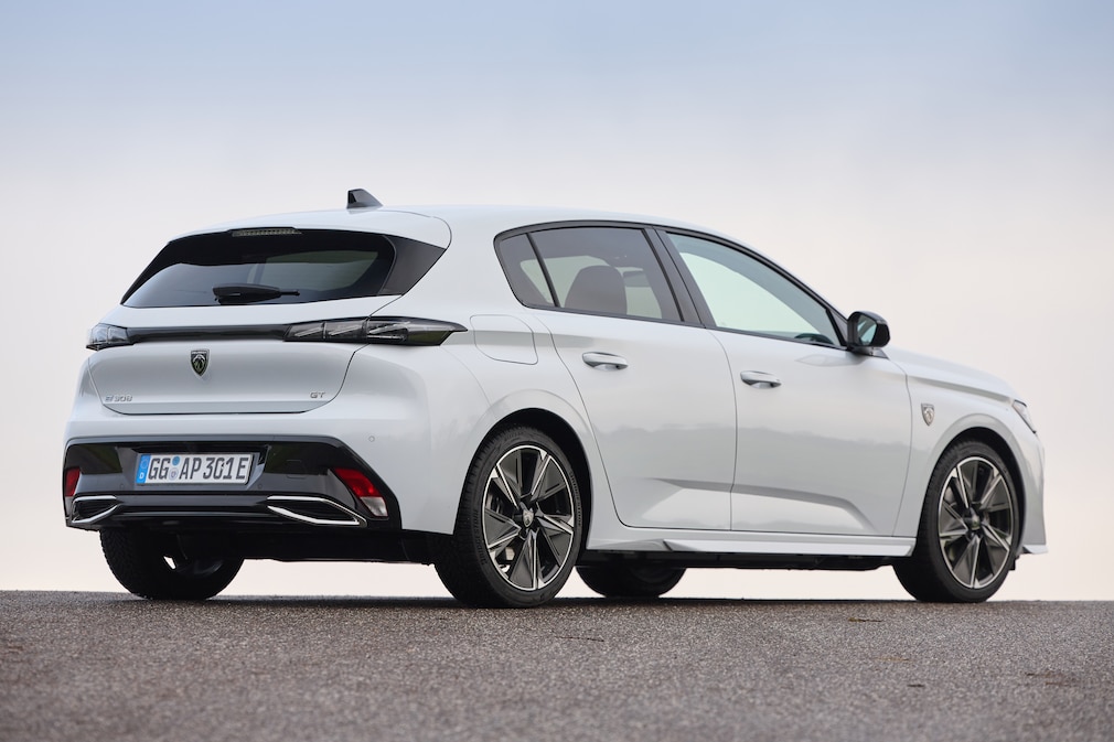 Peugeot E-308 156