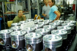 Serie: Produktion von Autoteilen