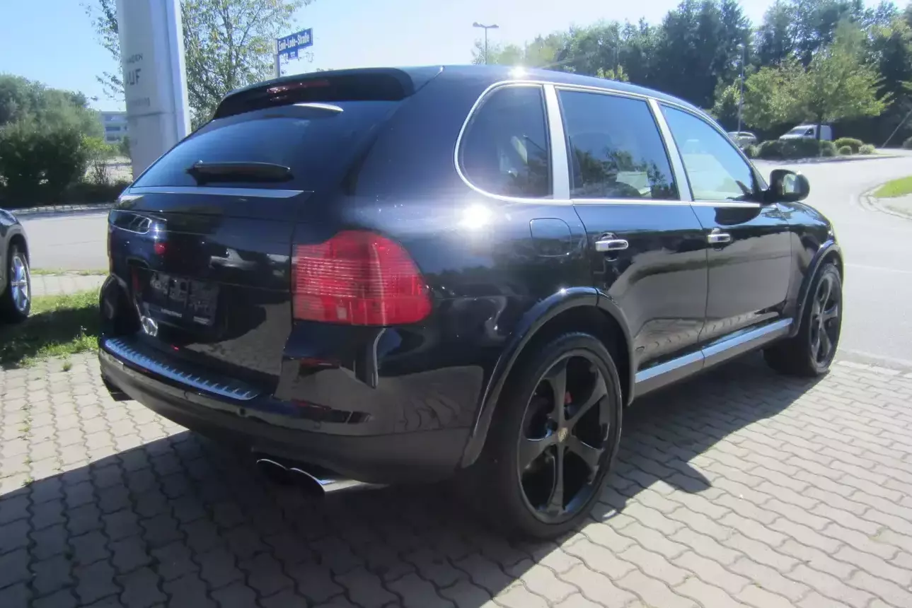 Porsche Cayenne Turbo