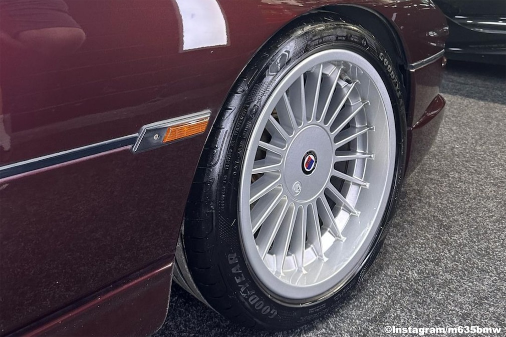 BMW 850i