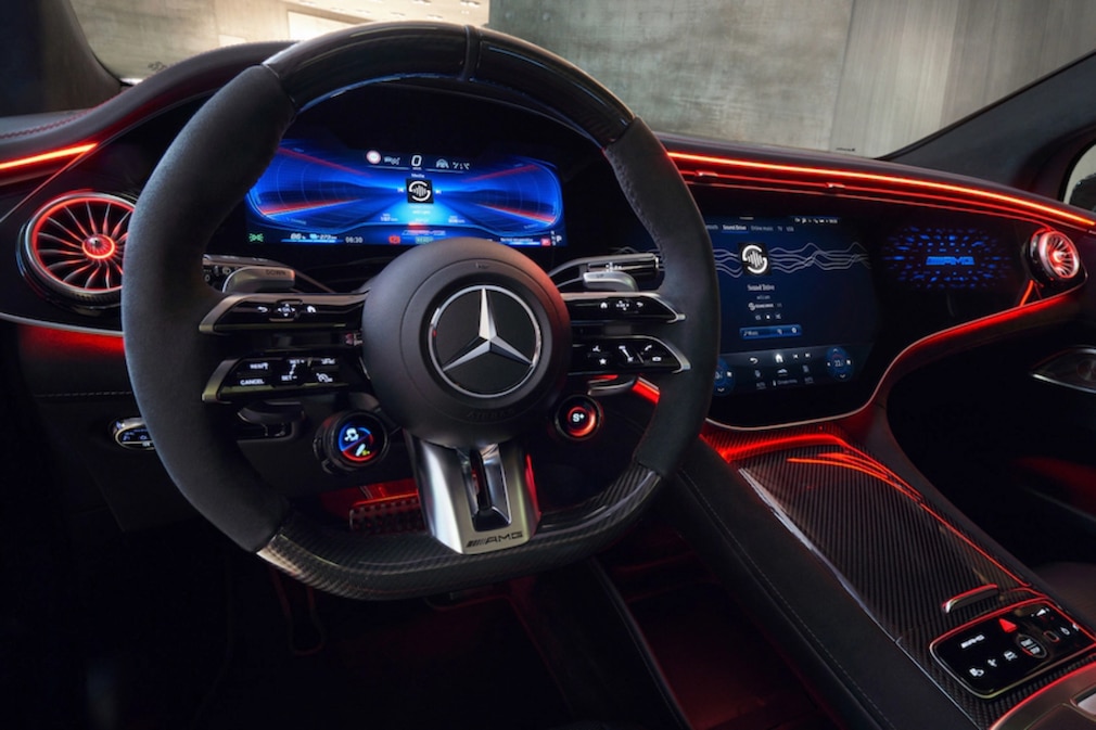 Mercedes: In-Car-Entertainment